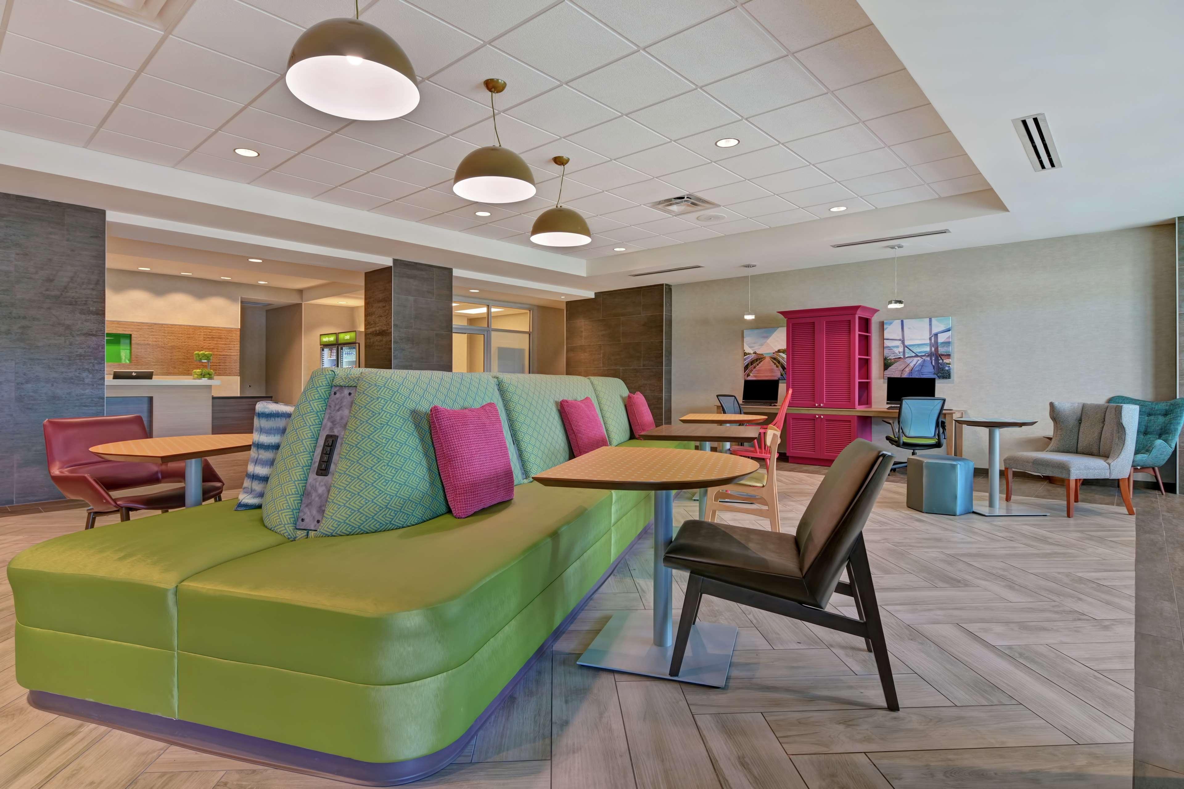 Home2 Suites By Hilton West Palm Beach Airport Cloud Lake Экстерьер фото