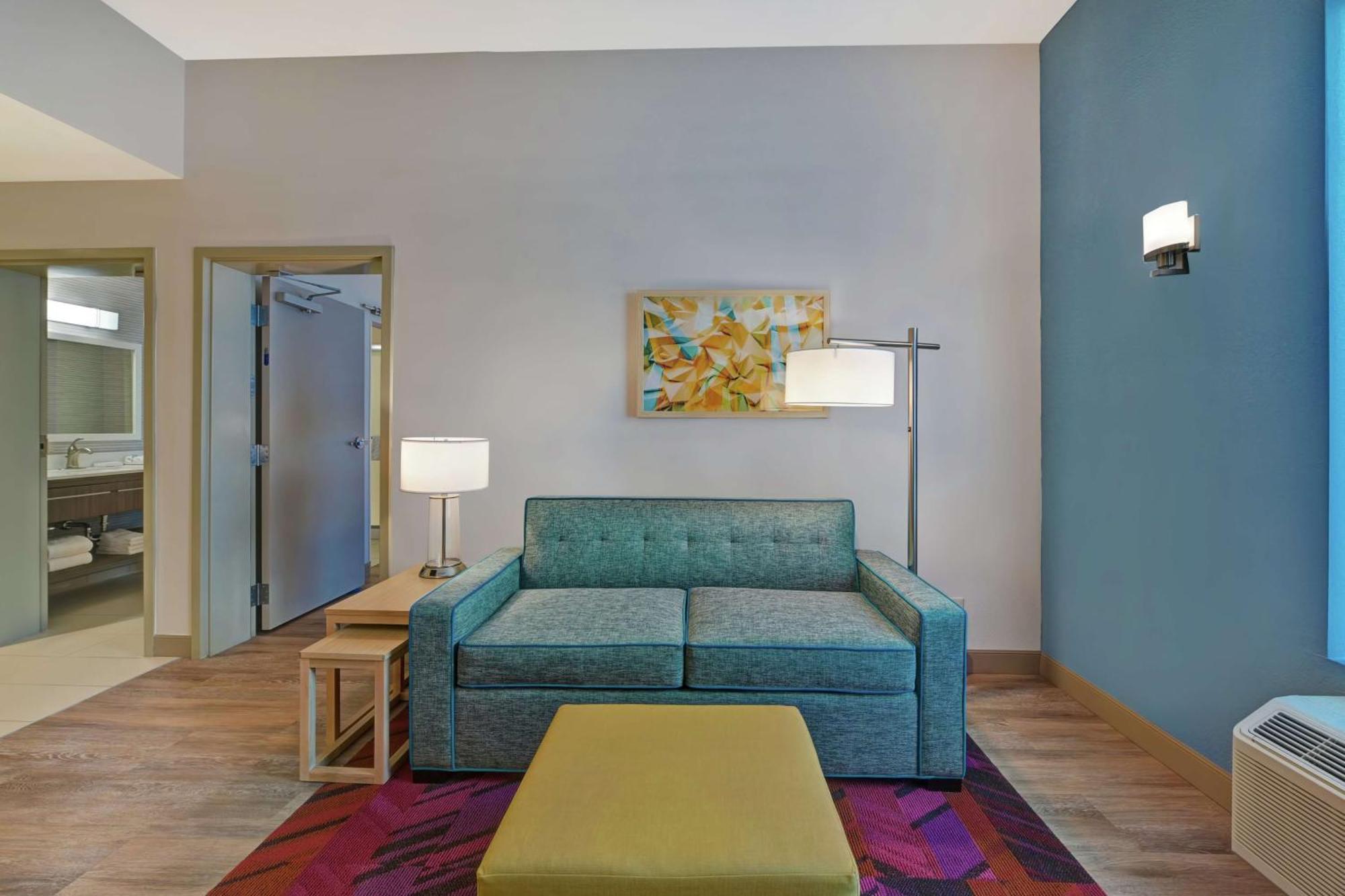 Home2 Suites By Hilton West Palm Beach Airport Cloud Lake Экстерьер фото