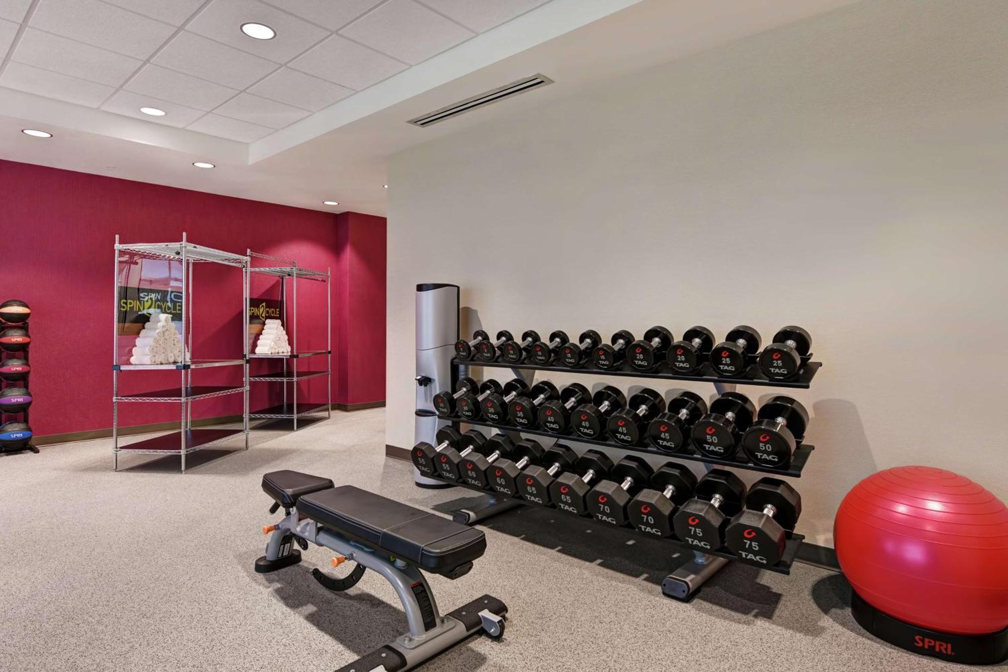 Home2 Suites By Hilton West Palm Beach Airport Cloud Lake Экстерьер фото