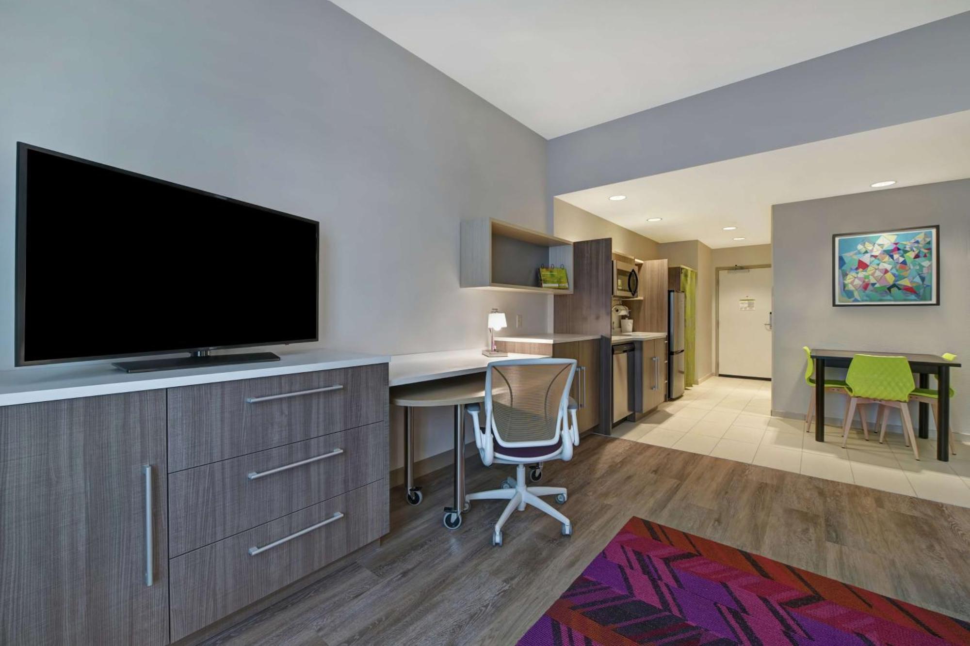 Home2 Suites By Hilton West Palm Beach Airport Cloud Lake Экстерьер фото