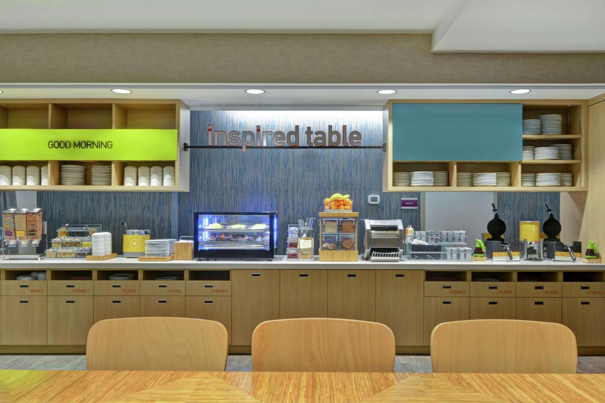 Home2 Suites By Hilton West Palm Beach Airport Cloud Lake Экстерьер фото